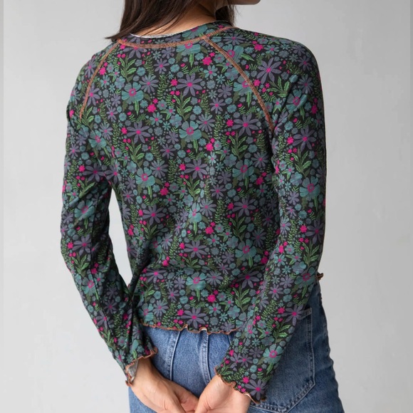 Natural Life Lily Cotton Long Sleeve Tee Shirt Blue Pink Floral Lettuce Hem - Picture 6 of 11